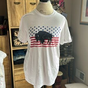 City Streets American Flag Buffalo Tee - Medium